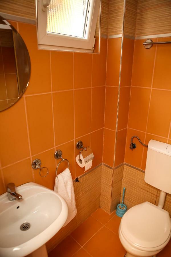 Sara Apartment Cetinje Exterior photo